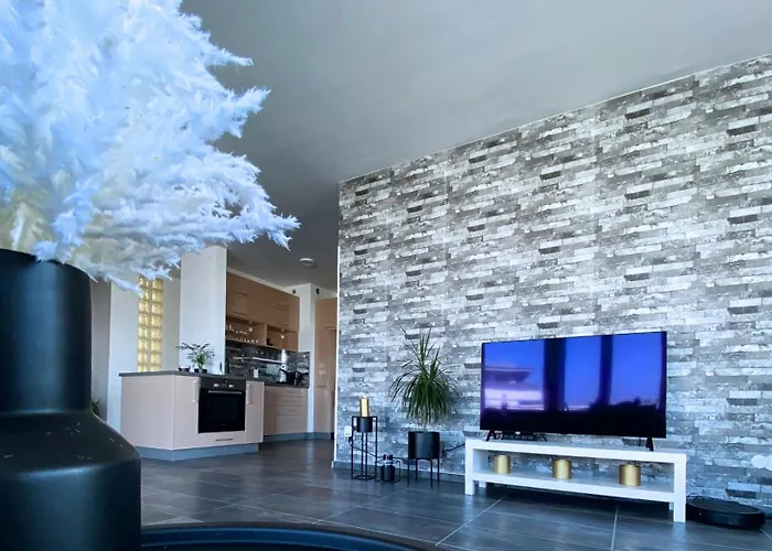 Apartment Highrise Horizon Penthouse