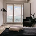 Highrise Horizon Penthouse Lägenhet Budapest